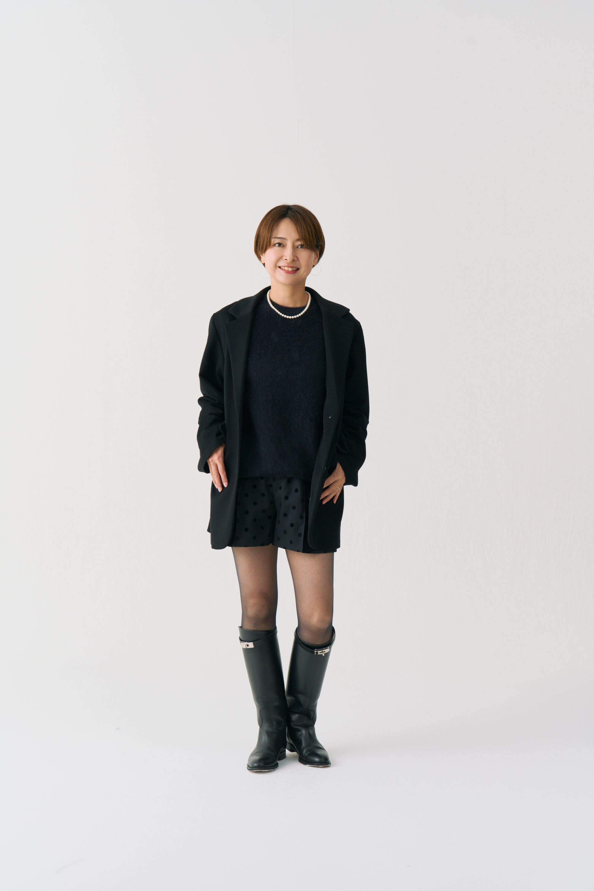 Flocked Dot Short Pants