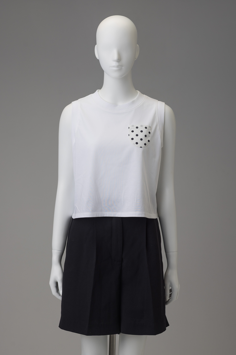 Dot Pocket Sleeveless Top