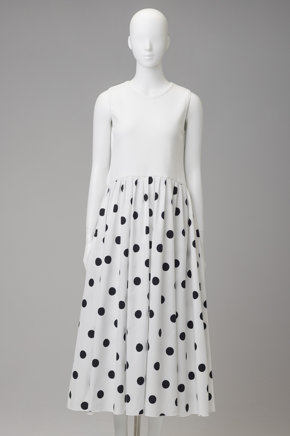 Dot Panel Maxi Dress（white)